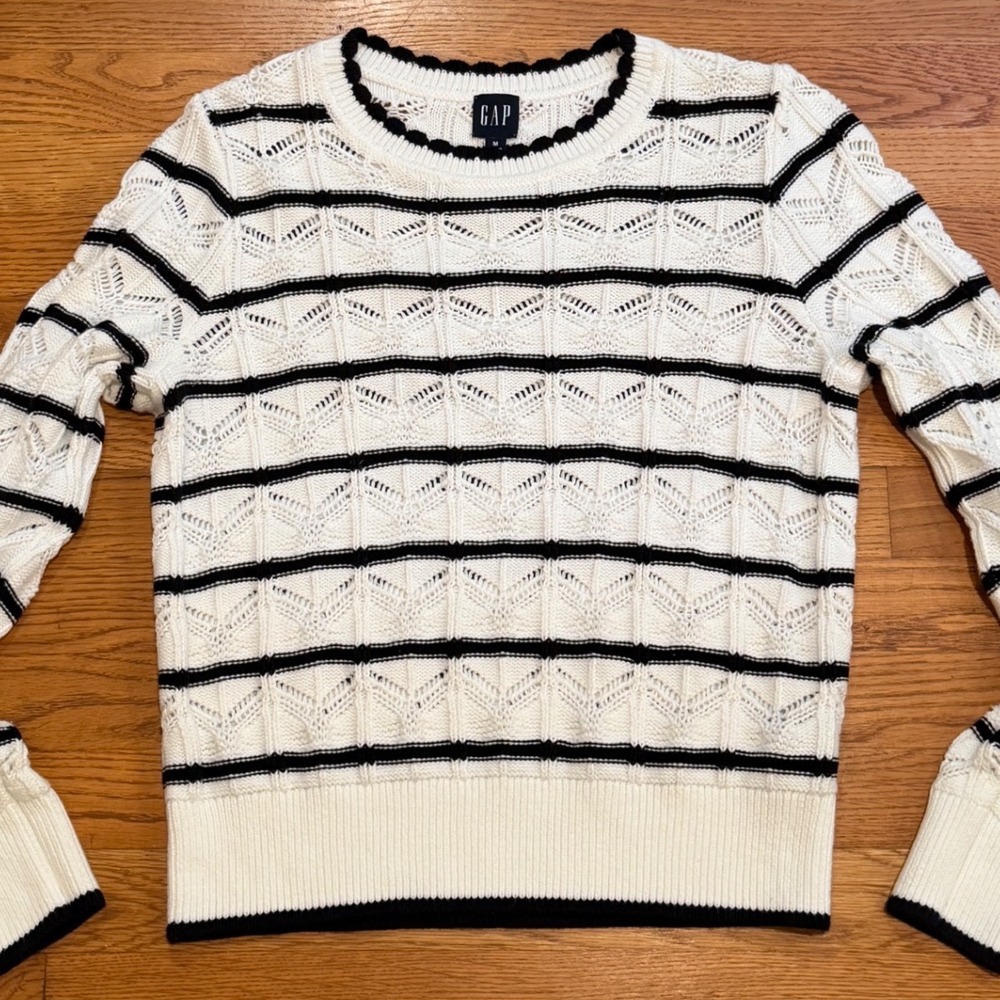 Gap Womens Cream Black Striped Pointelle Knit Cotton Sweater Scalloped Neck M